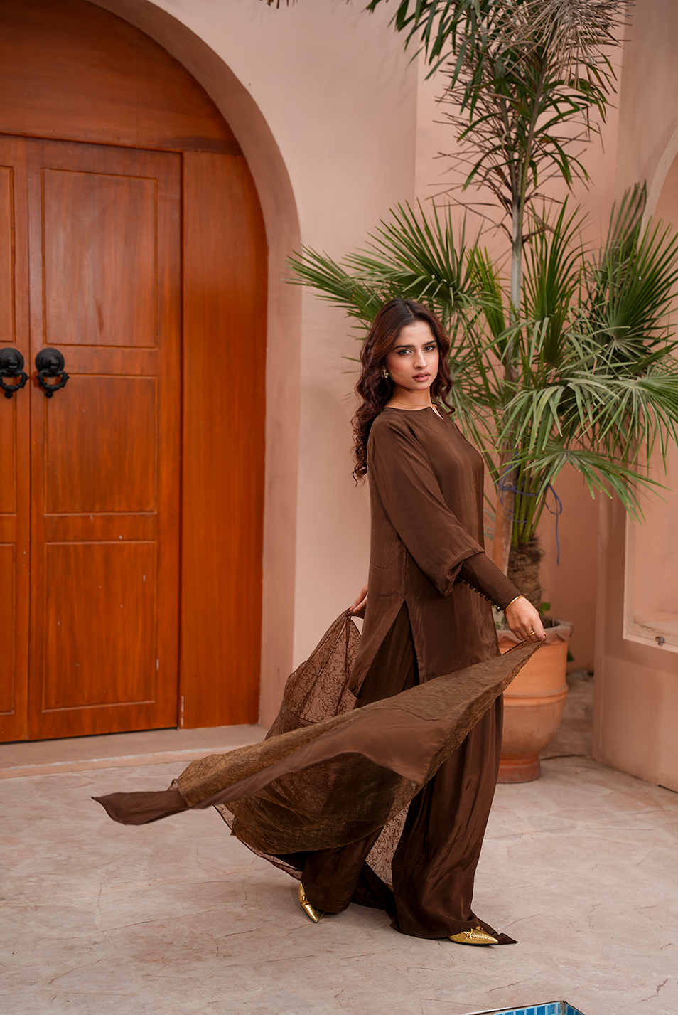 PARISA | LUMENE FESTIVE 26